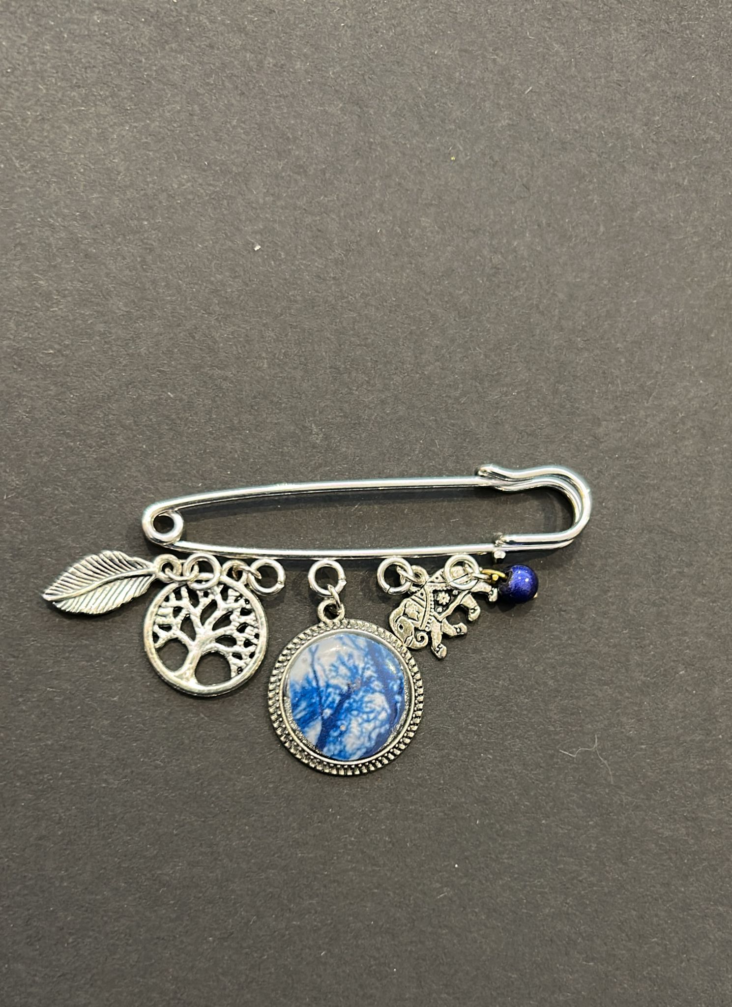 Broche charms nature sauvage