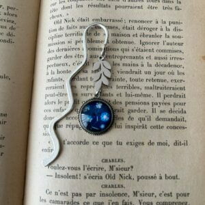 Marque-page feuille fleurs